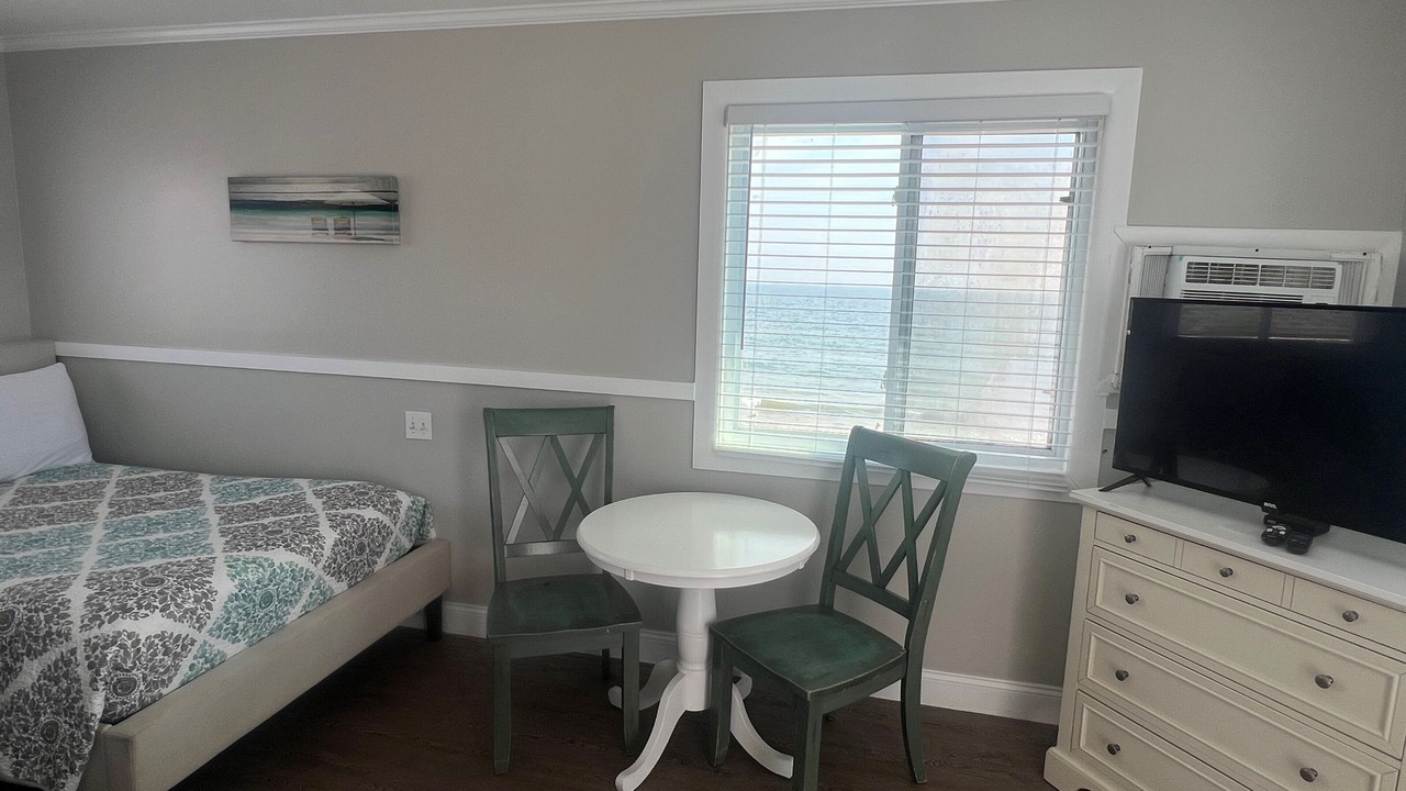 Photo of Bedroom in Misquamicut