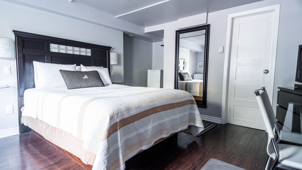 Photo of Bedroom in Downtown Ottawa