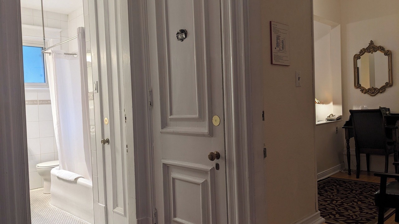 Photo of Bedroom in Downtown Ottawa