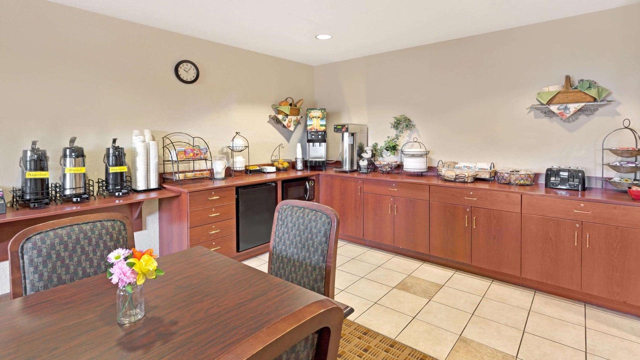 Photo of Others in Jasper