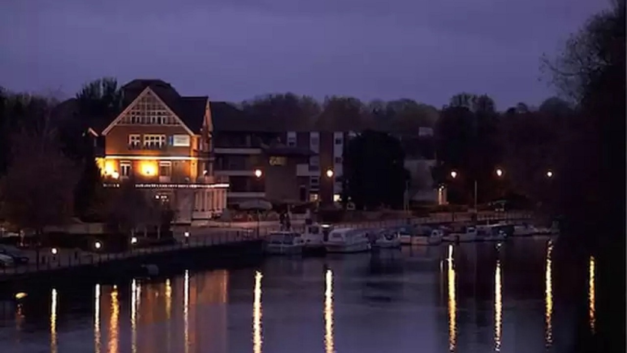 Photo of Others in Bray on Thames