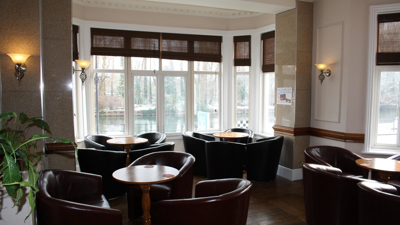 Photo of Others in Bray on Thames