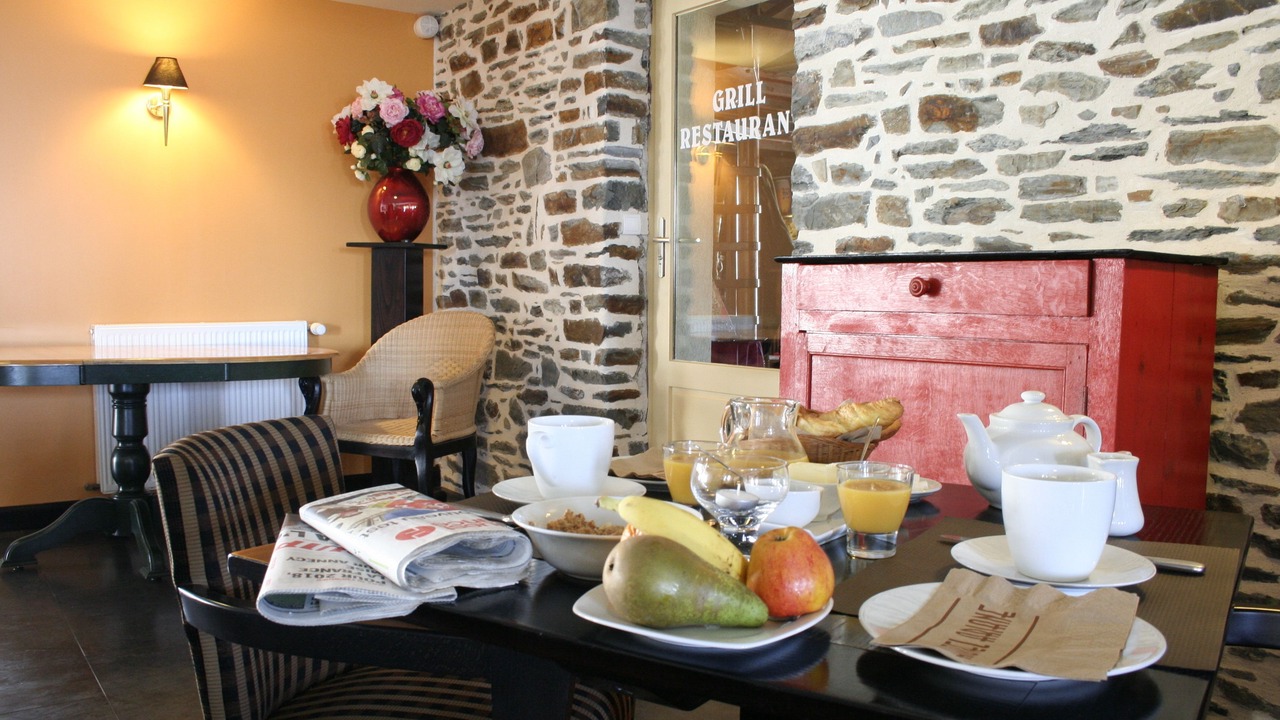 Photo of Others in Pontorson