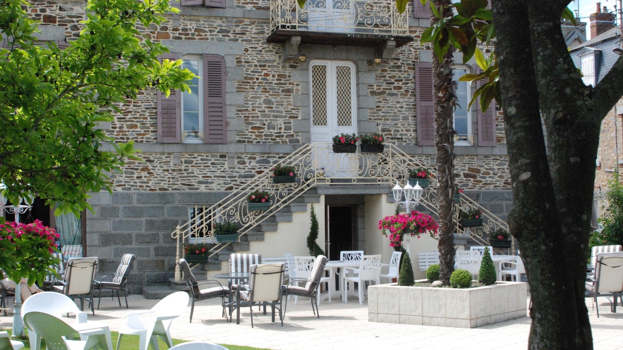 Photo of Others in Pontorson