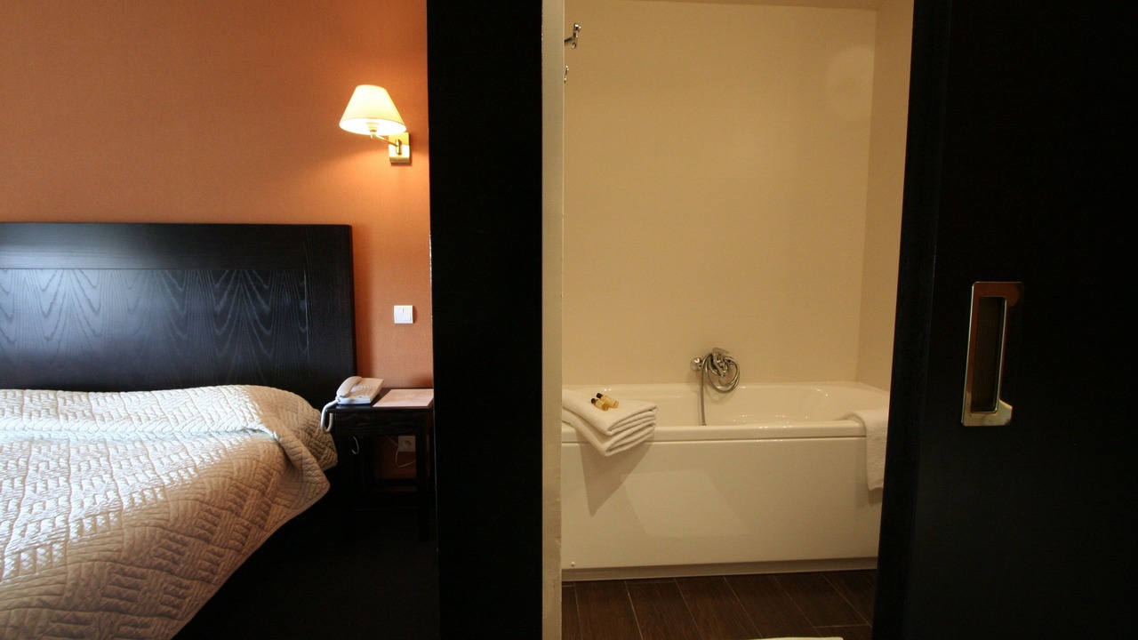 Photo of Bedroom in Pontorson