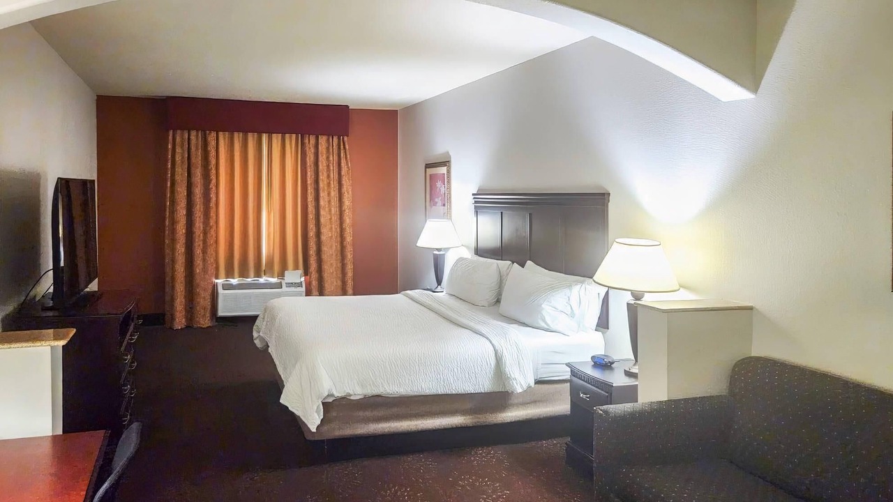 Photo of Bedroom in Terrell