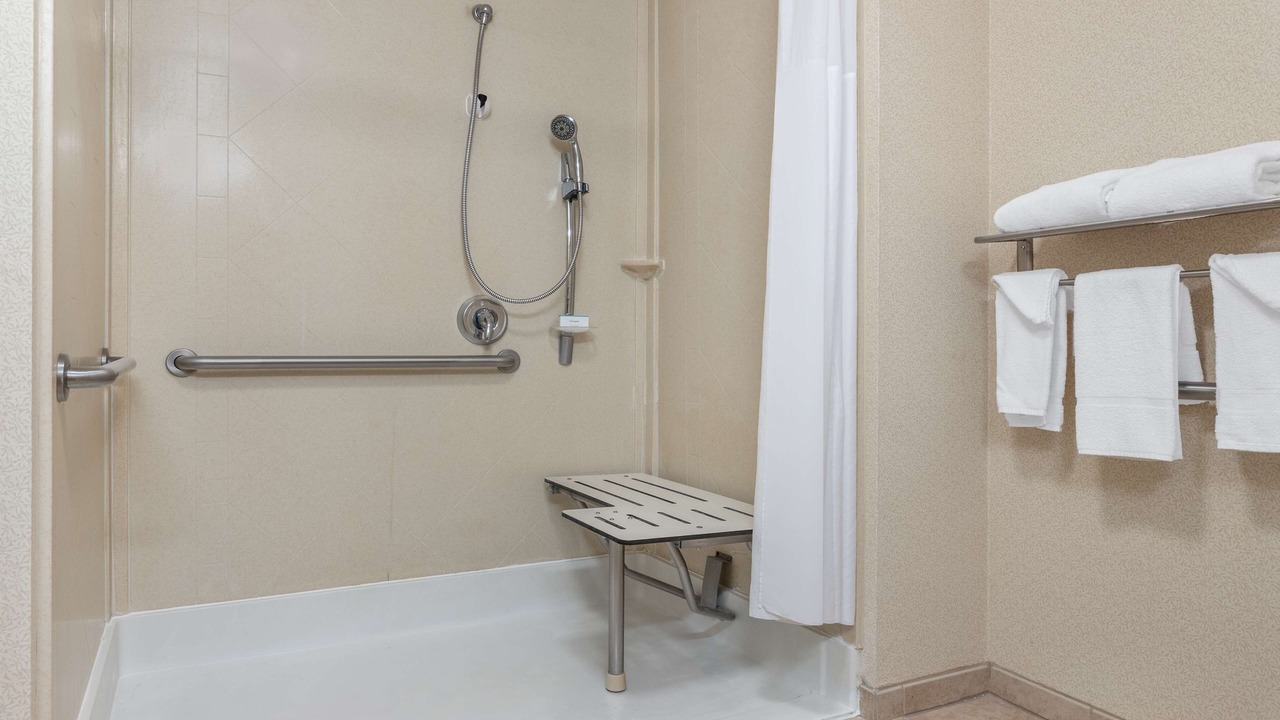 Photo of Bathroom in Laguna West-Lakeside