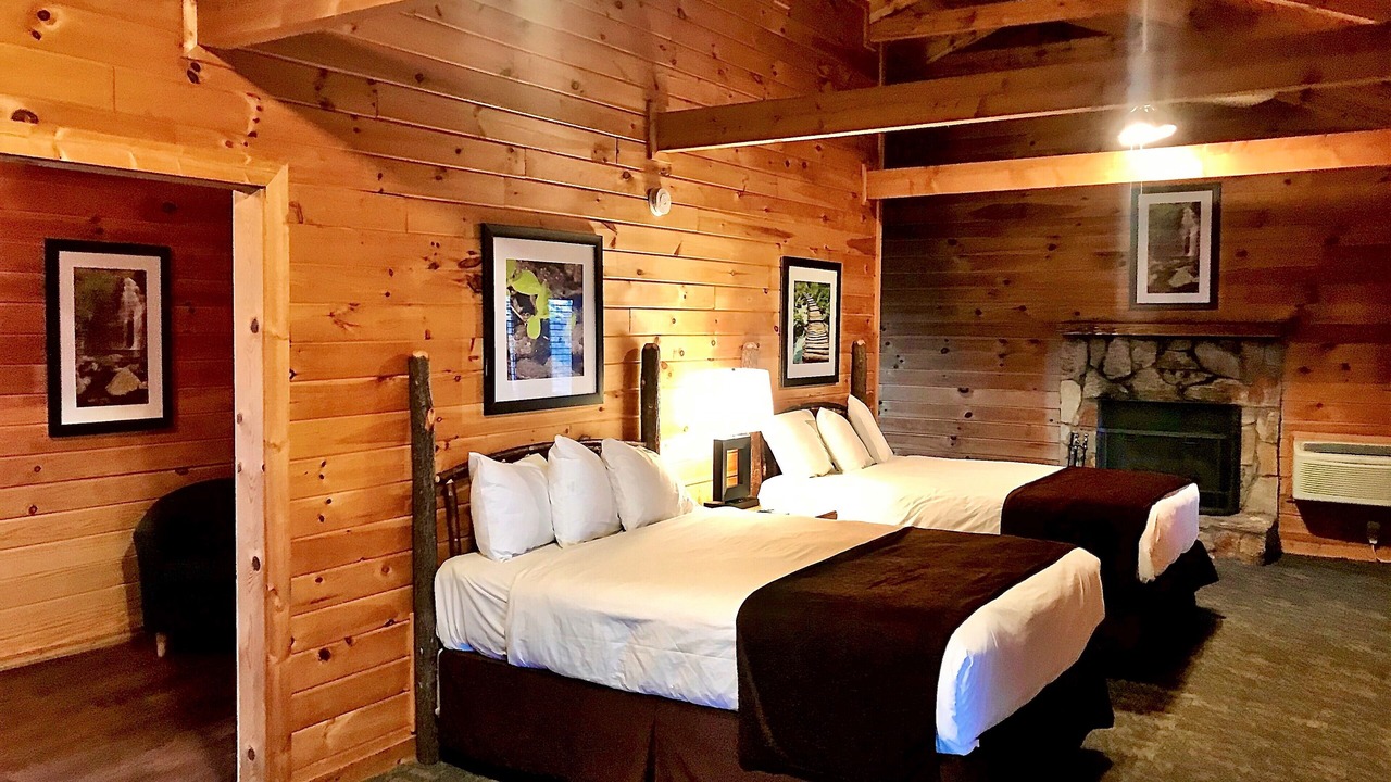 Photo of Livingroom in Warm Springs