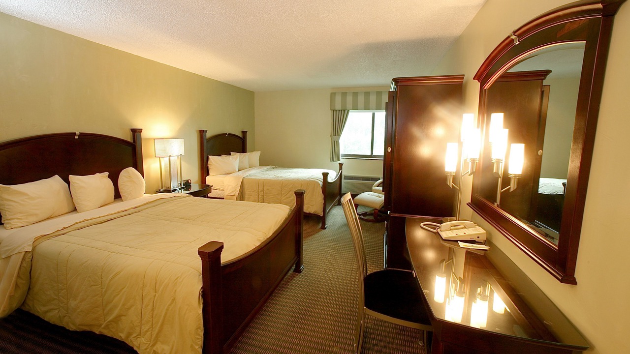Photo of Bedroom in Southfield