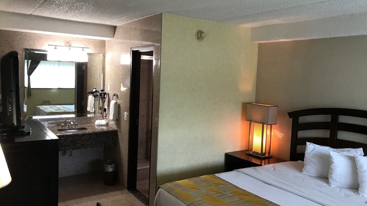 Photo of Bedroom in Southfield