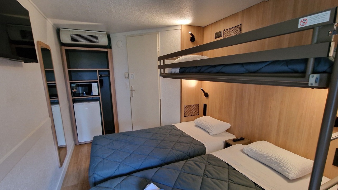 Photo of Bedroom in Lormont