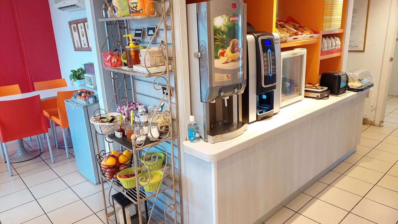 Photo of Others in Saintes