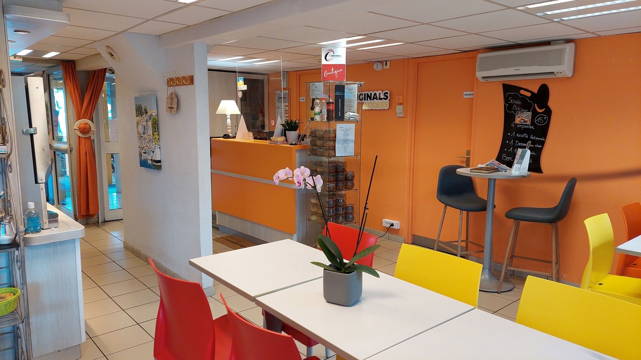 Photo of Others in Saintes