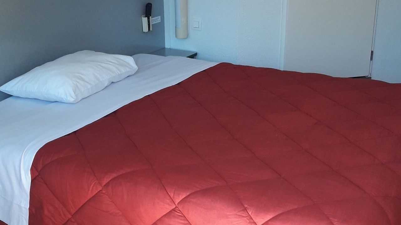 Photo of Bedroom in Limoges