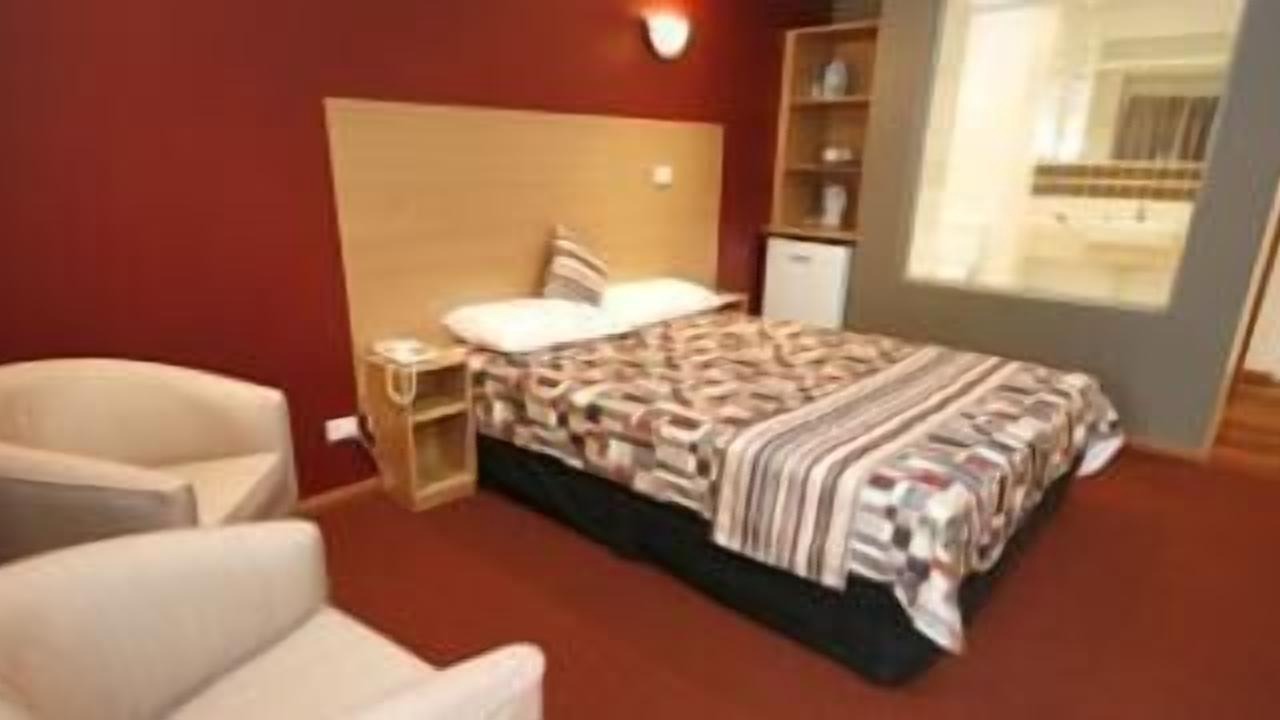 Photo of Bedroom in Forbes