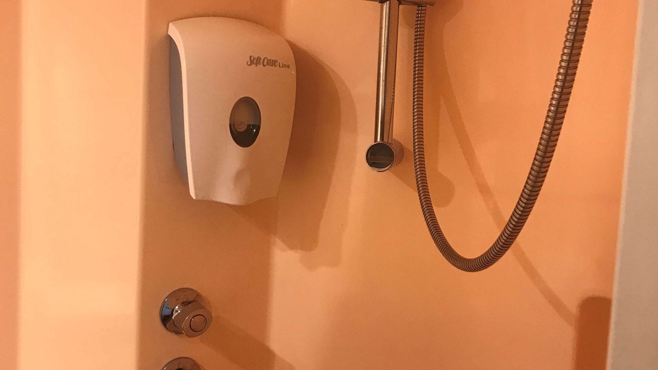 Photo of Bathroom in Saint-Jouan-des-Guerets