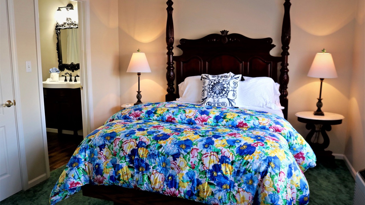 Photo of Bedroom in Branson