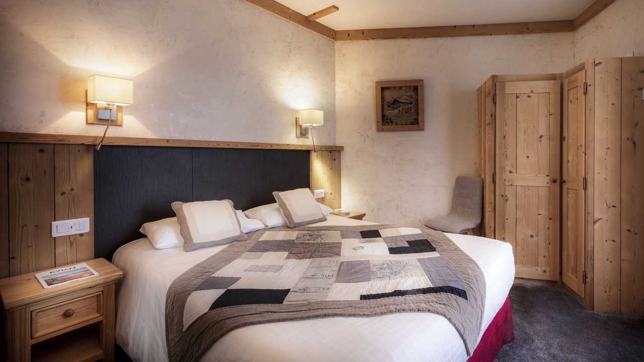 Photo of Bedroom in Evian-les-Bains