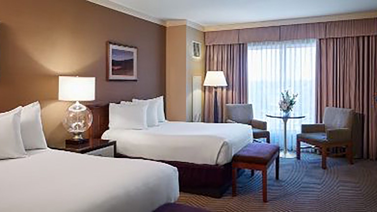 Photo of Bedroom in Metropolis
