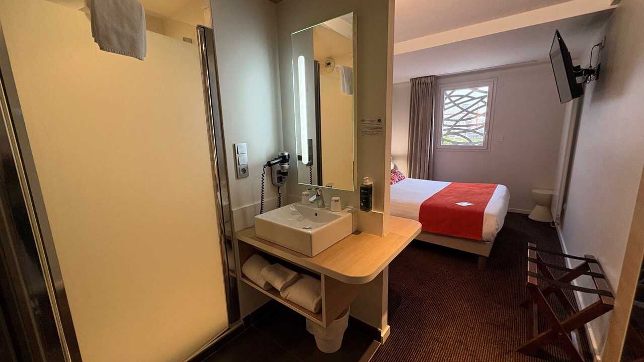 Photo of Bedroom in Ergue-Gaberic