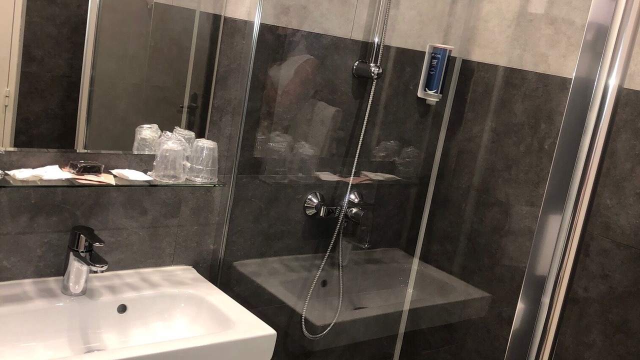 Photo of Bathroom in Ergue-Gaberic