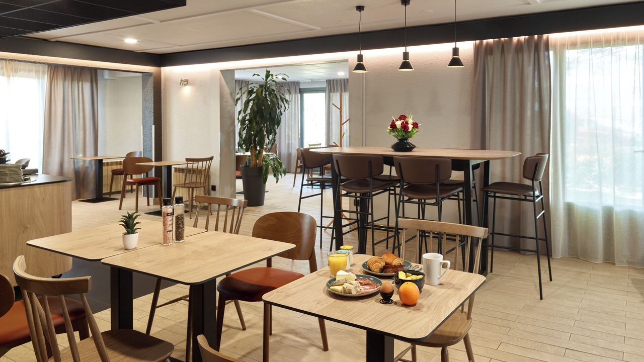 Photo of Others in Epone