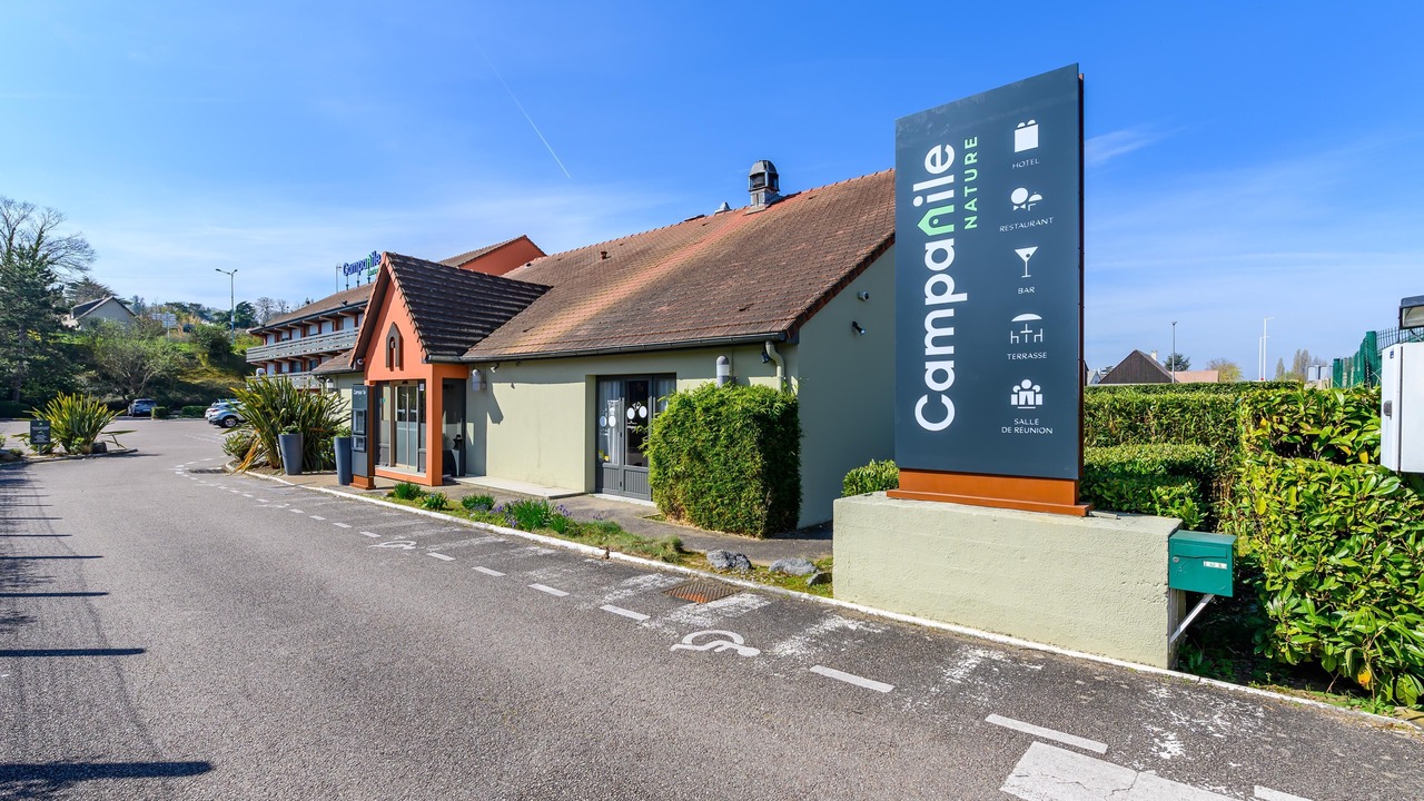 Photo of Outdoor in Epone