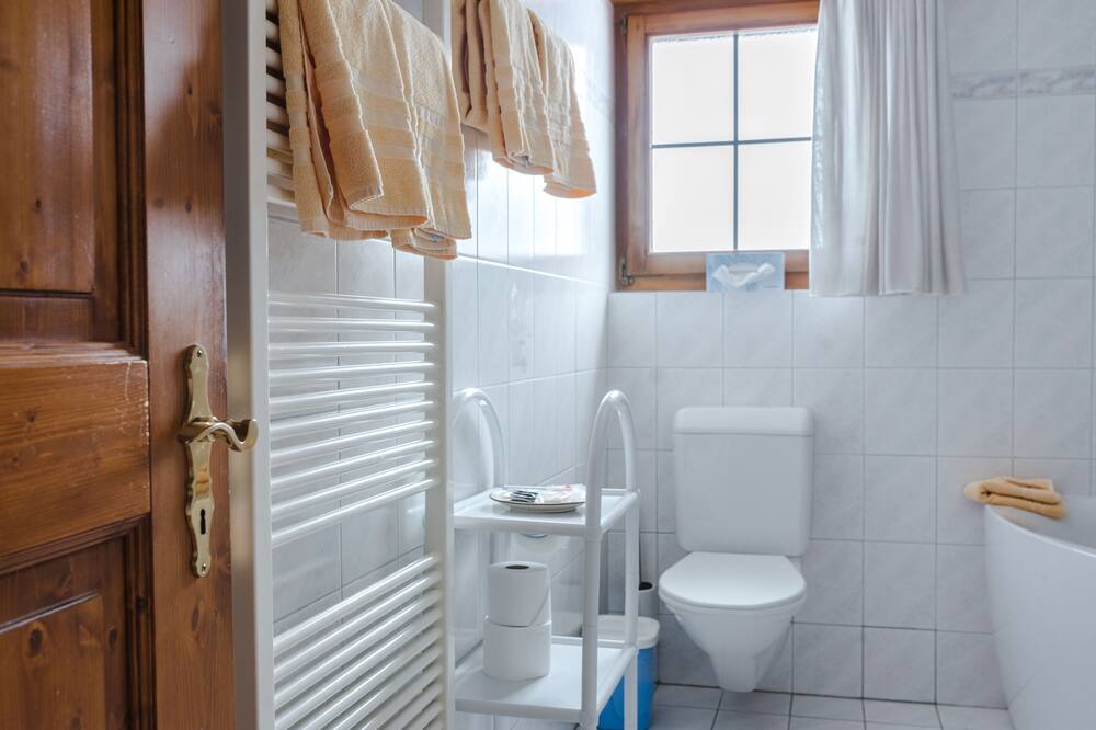 Photo of Bathroom in Graechen