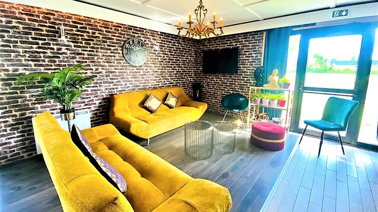 Photo of Others in Peronne