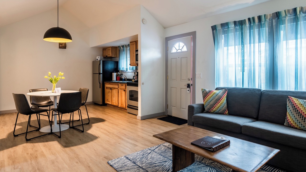 Photo of Others in Downtown Cannon Beach