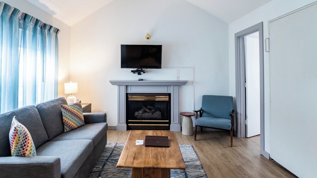 Photo of Others in Downtown Cannon Beach