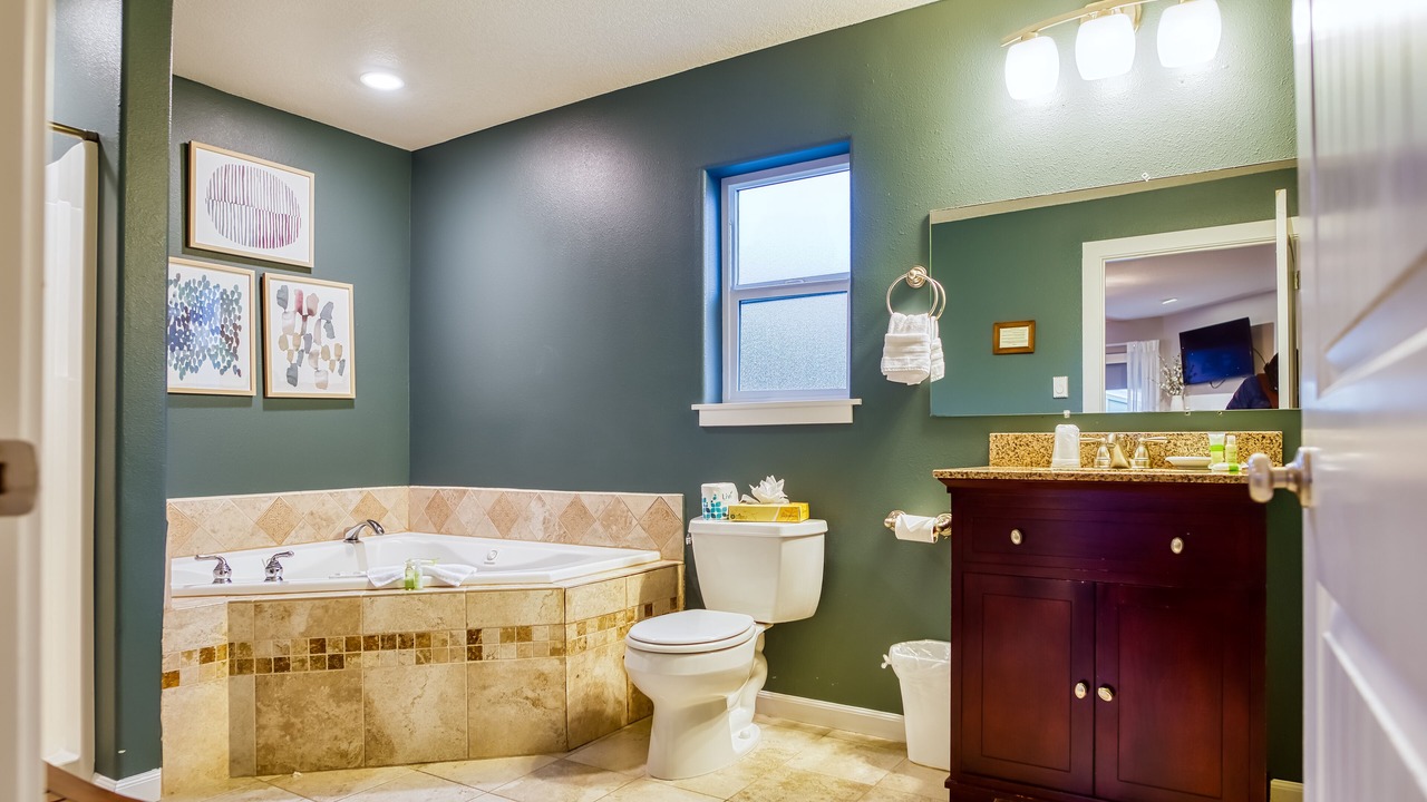 Photo of Bathroom in Downtown Cannon Beach