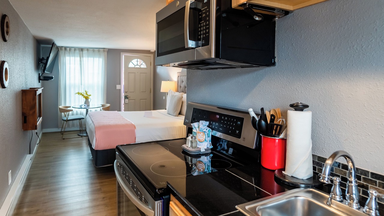 Photo of Bedroom in Downtown Cannon Beach