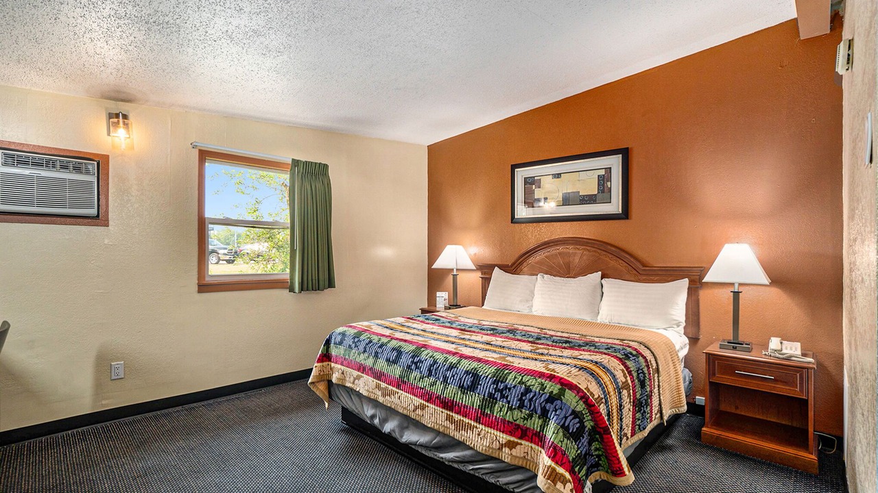 Photo of Bedroom in South Haven