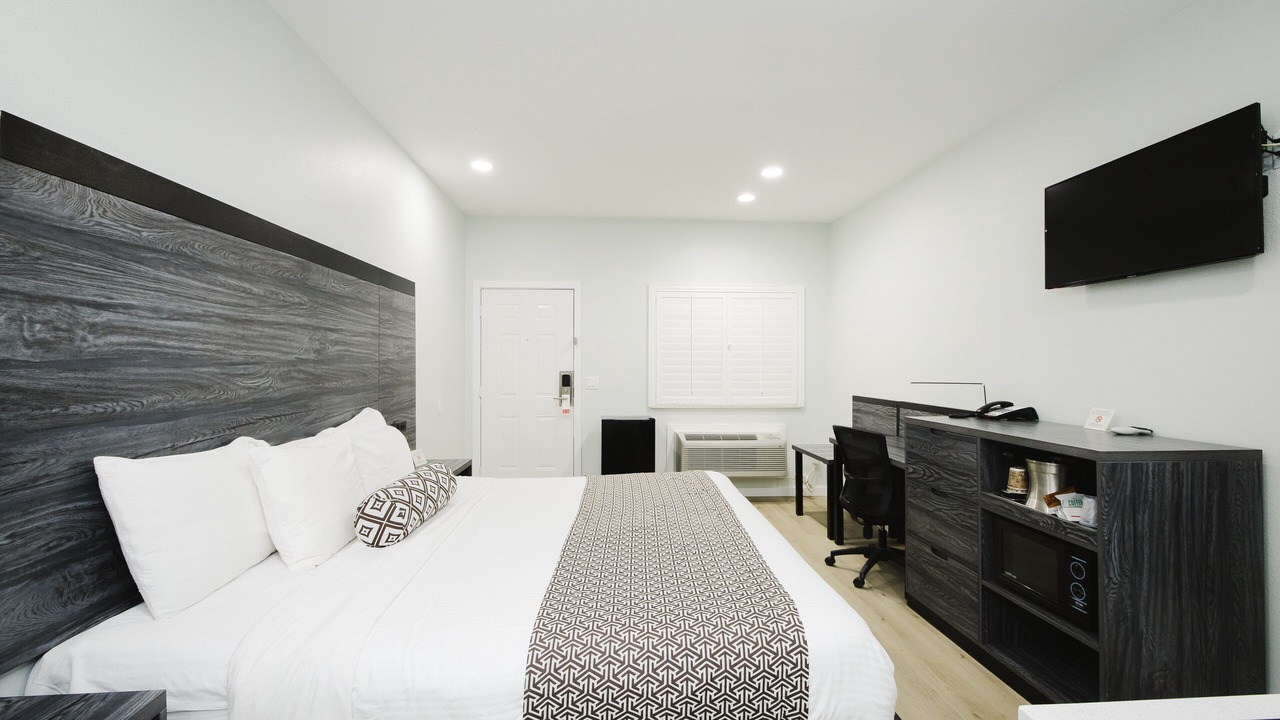 Photo of Bedroom in Deer Park