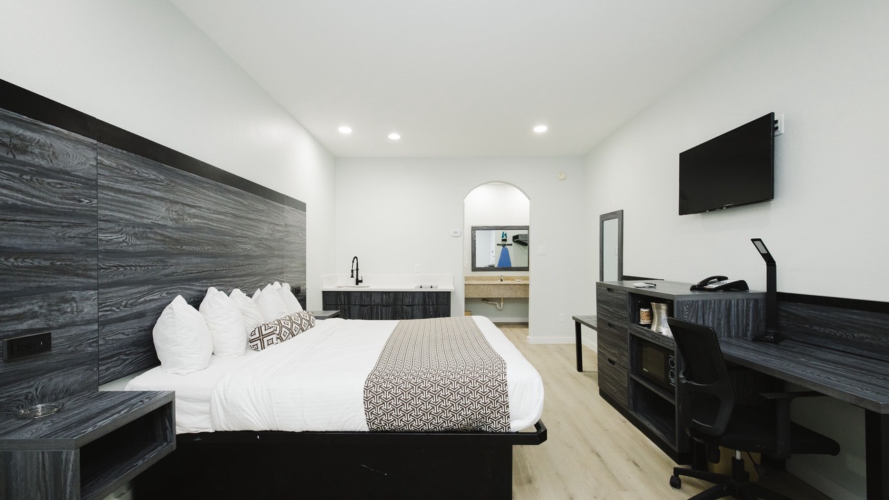 Photo of Bedroom in Deer Park