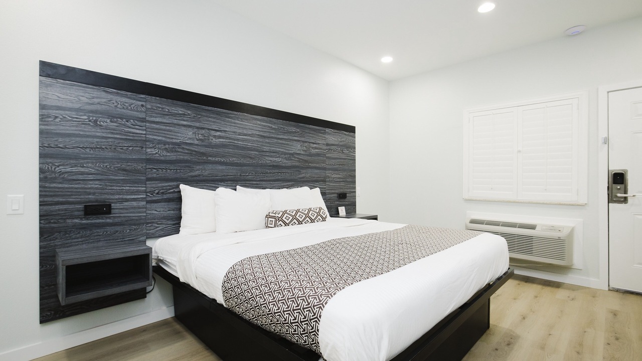 Photo of Bedroom in Deer Park