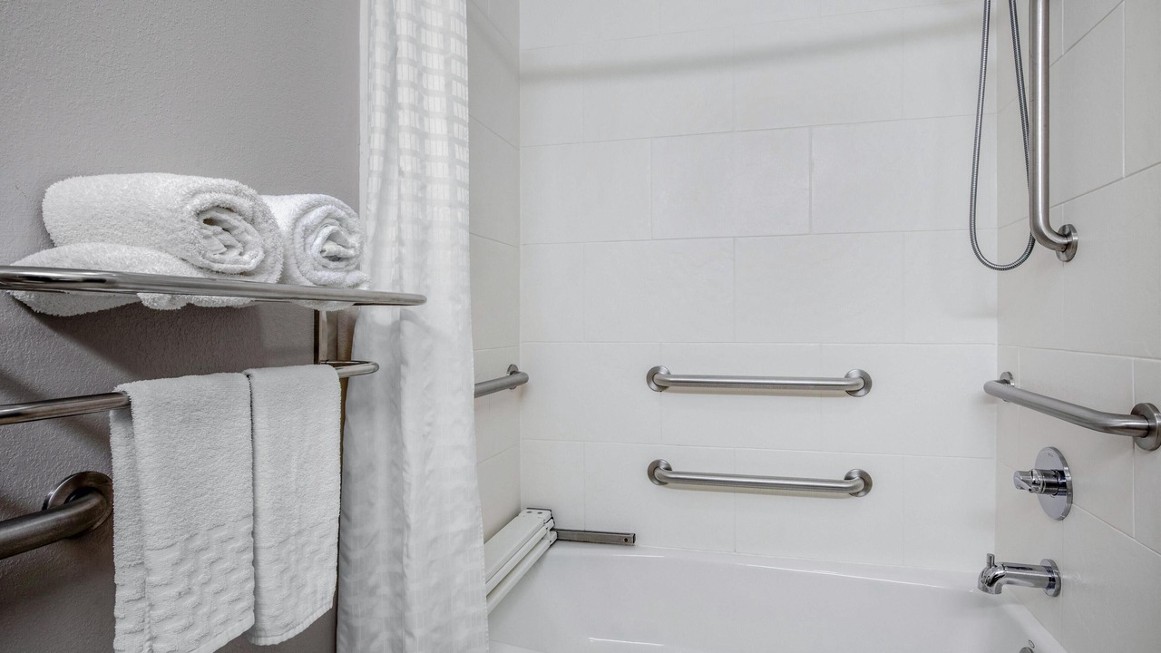 Photo of Bathroom in Mexia