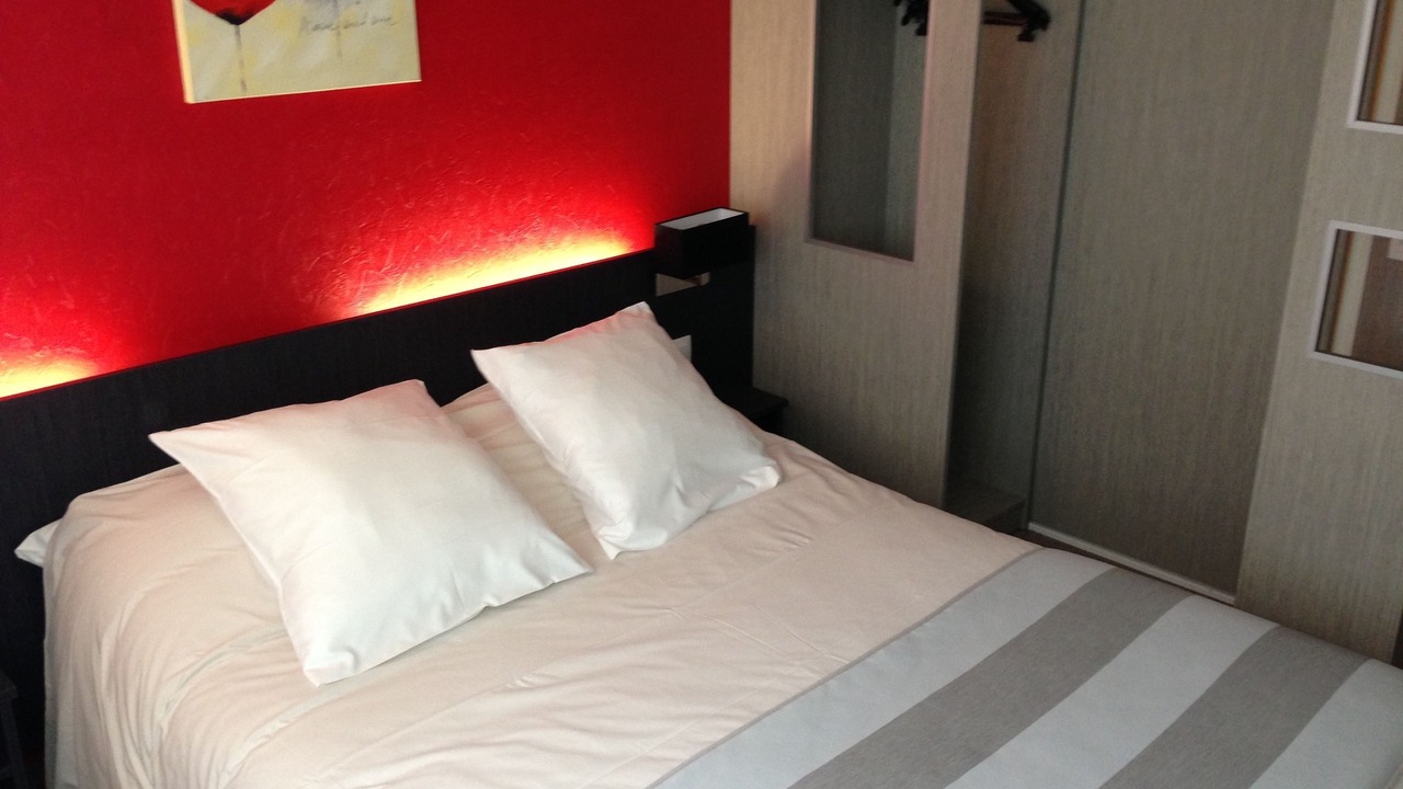 Photo of Bedroom in Bois-Guillaume