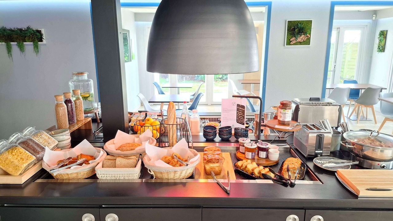 Photo of Others in Buc