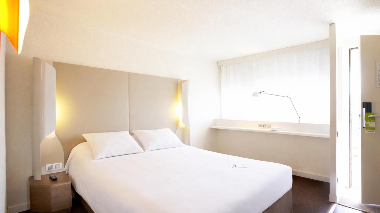 Photo of Bedroom in Petite-Foret