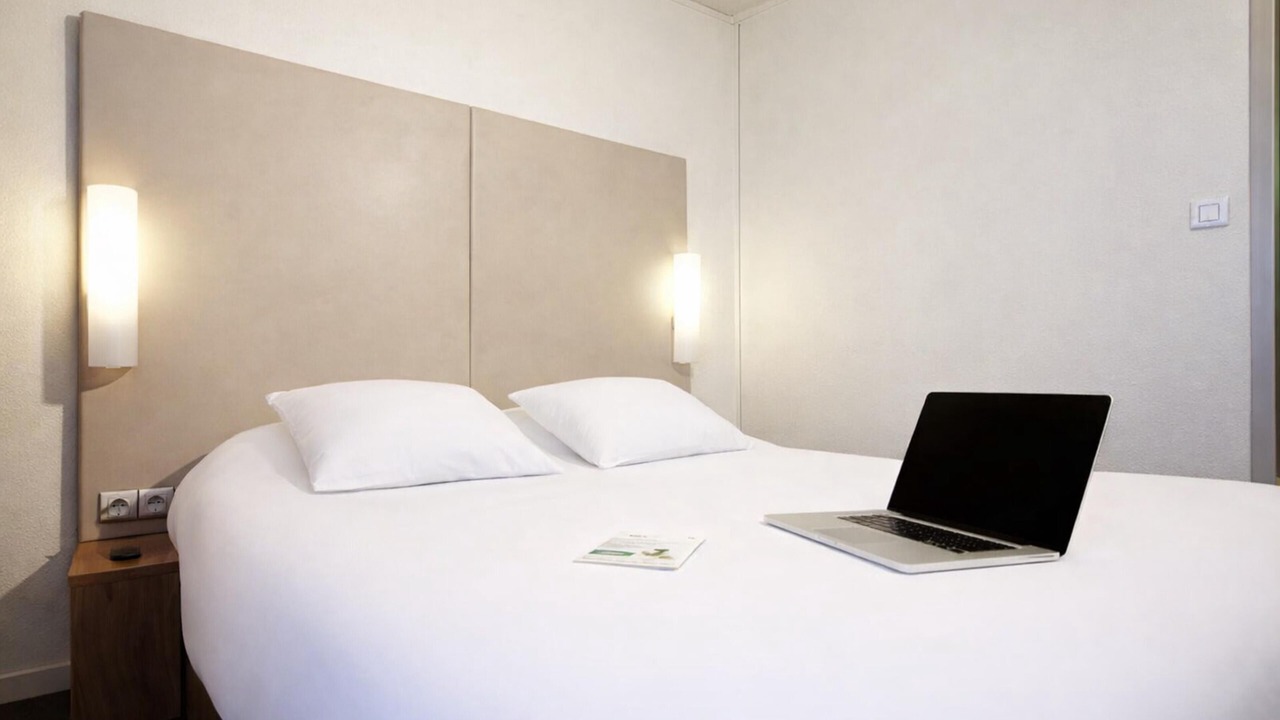 Photo of Bedroom in Petite-Foret