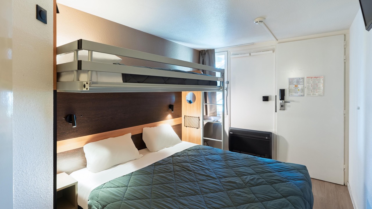 Photo of Bedroom in Petite-Foret