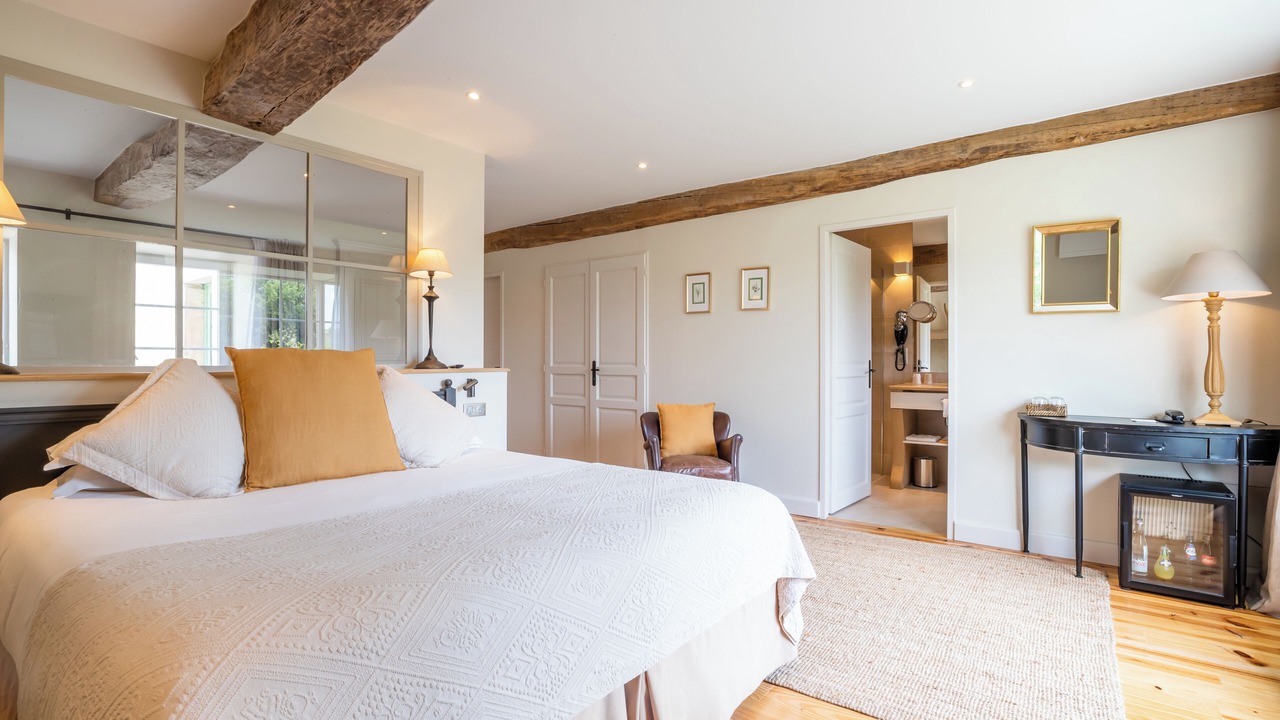 Photo of Bedroom in Aloxe-Corton