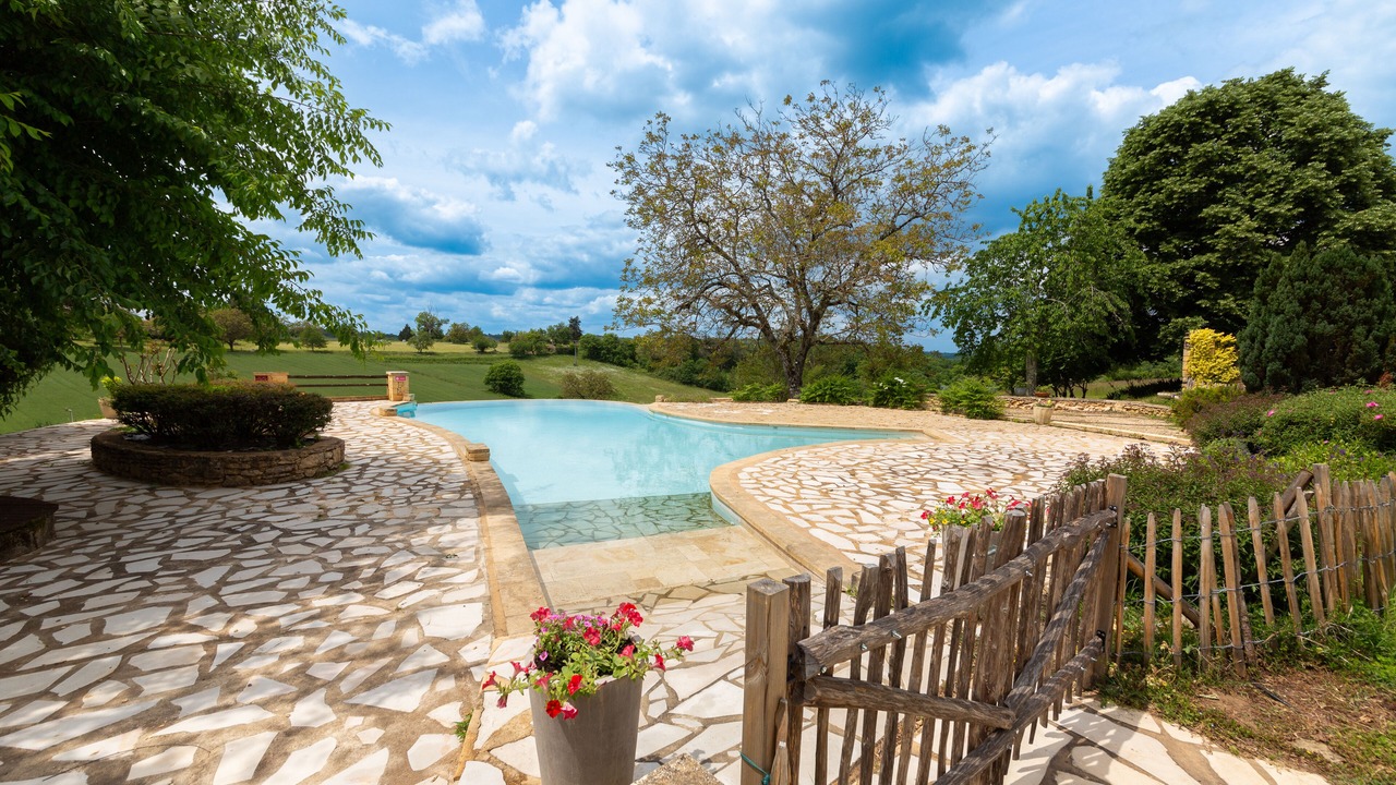 Photo of Outdoor in Meyrals