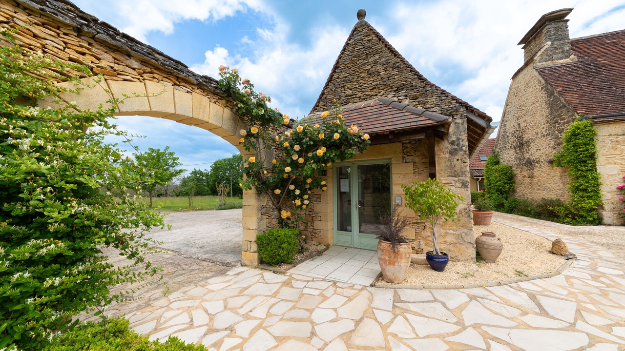 Photo of Outdoor in Meyrals