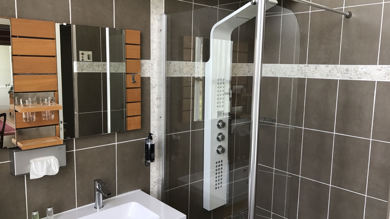 Photo of Bathroom in Sassetot-le-Mauconduit