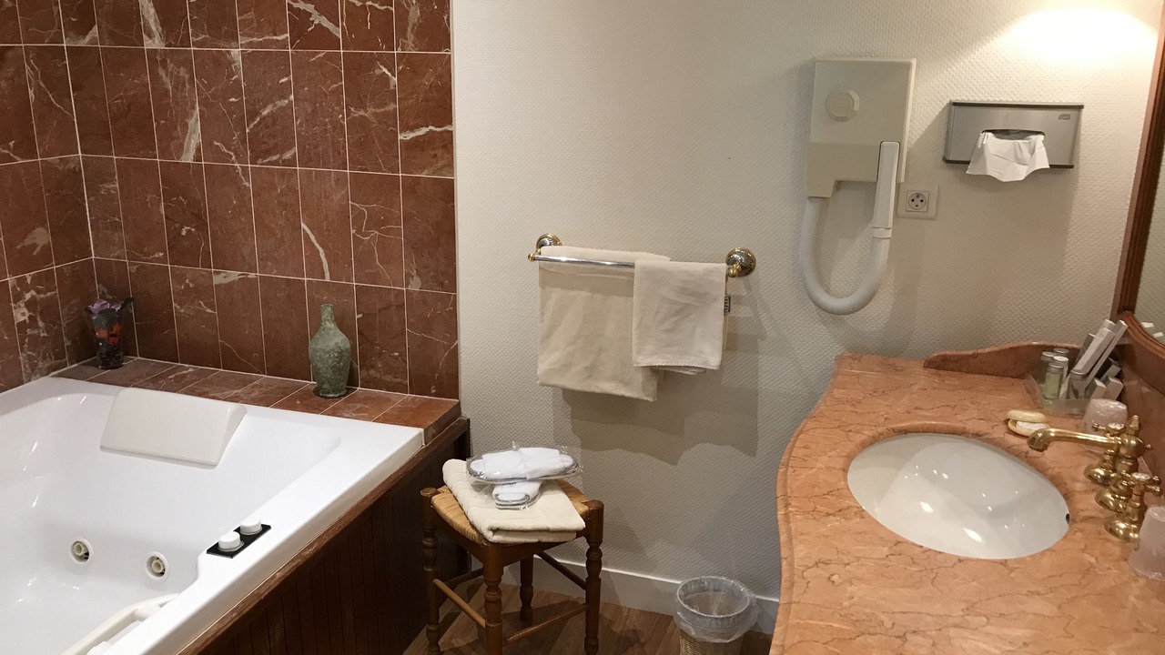 Photo of Bathroom in Sassetot-le-Mauconduit