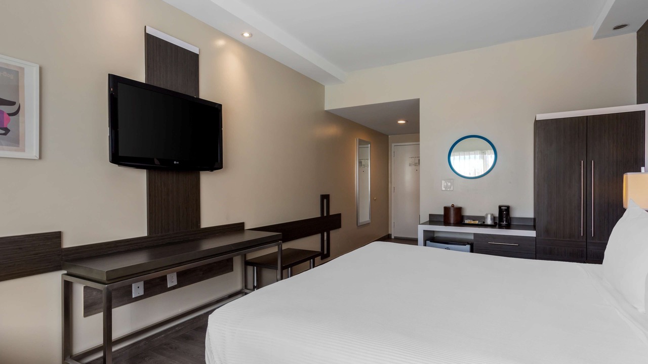 Photo of Bedroom in Sheepshead Bay