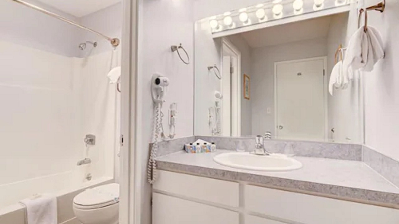 Photo of Bathroom in Otter Rock